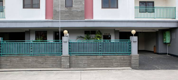 红门精选@Buah Batu(RedDoorz Plus at Buah Batu)图片