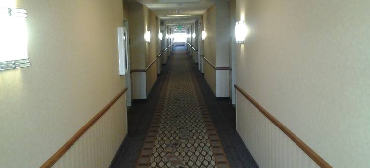 智选假日套房酒店克拉马斯福尔斯环(Holiday Inn Express & Suites Klamath Falls Central)图片