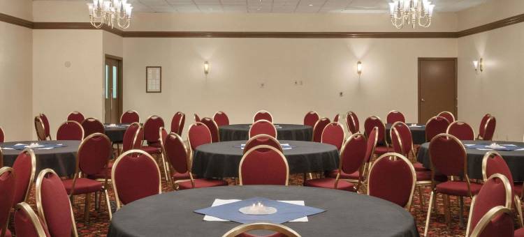 怀特霍斯戴斯酒店(Quality Inn & Suites)图片