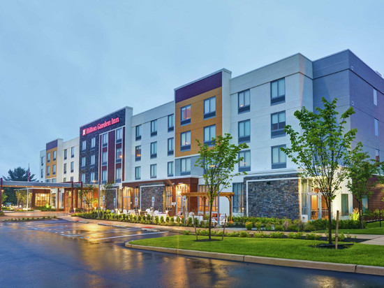 劳伦斯维尔普林斯顿希尔顿花园酒店