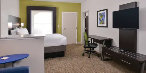 科珀斯克里斯蒂北帕德里島智選假日酒店及套房 - 洲際酒店集團