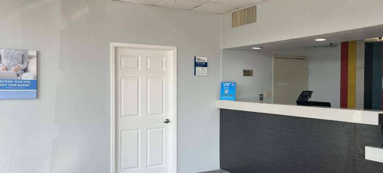 达拉斯莱克杰克逊 6 号公寓(Studio 6 Lake Jackson, TX)图片