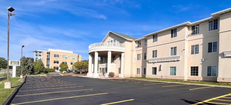 麦迪逊机场美茵斯坦套房酒店(MainStay Suites Madison Airport)图片