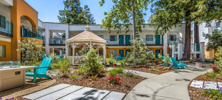 圣路易斯奥比斯波品质酒店(Quality Suites Downtown San Luis Obispo)图片
