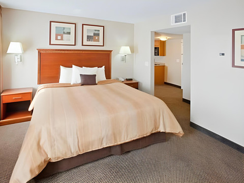 Candlewood Suites 医疗区印第安纳波利斯DWTN