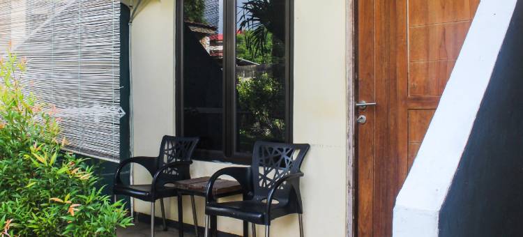 OYO 92060 我们兄弟公寓(Hotel O We Bro Kost)图片