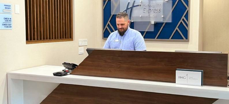 智选假日酒店及套房-弗雷泽公园，洲际酒店集团旗下酒店(Holiday Inn Express & Suites FRAZIER PARK by IHG)图片