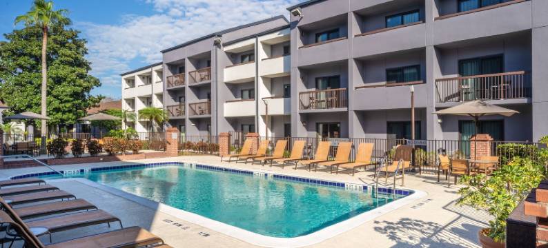 奥兰多机场万怡酒店(Courtyard Orlando Airport)图片