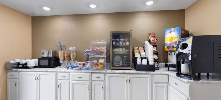 帕迪尤卡I-24 4号出口温德姆速8酒店(Super 8 by Wyndham Paducah I-24 Exit 4)图片