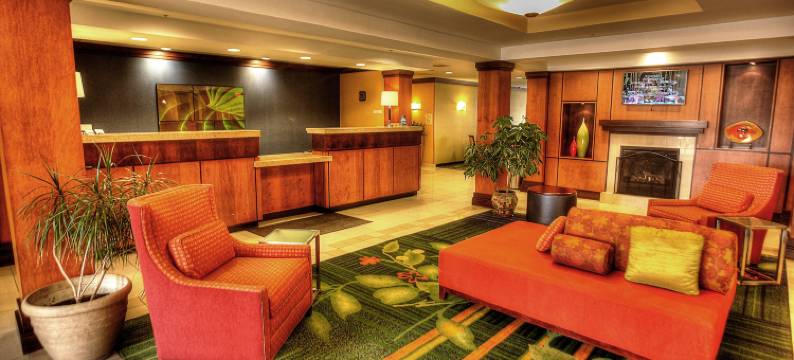 芒特弗农雷德湖万豪万枫酒店(Fairfield Inn & Suites Mount Vernon Rend Lake)图片