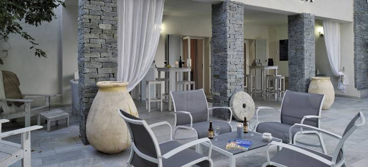 贝斯特韦斯特卡萨比安卡酒店，室内和室外游泳池(Best Western Hotel Casa Bianca)图片