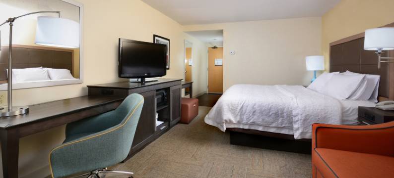 马丁斯维尔欢朋酒店(Hampton Inn Martinsville)图片