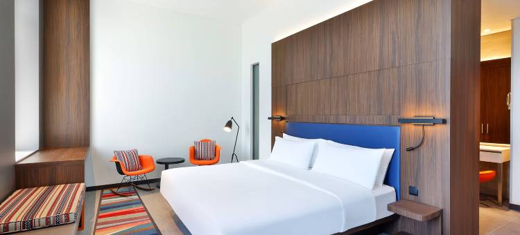 迪拜阿尔米纳雅乐轩酒店(Aloft Al Mina, Dubai)图片