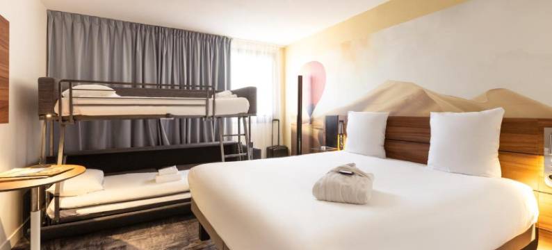 波尔多市中心圣让火车站诺富特酒店(近高铁站、加龙河畔)(Novotel Bordeaux Centre Gare Saint Jean)图片