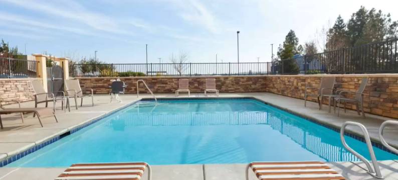 大学酒店-戴维斯地区-由洲际酒店集团管理(University Hotel - Davis Area)图片