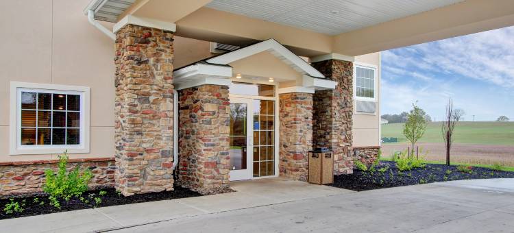 鹅卵石套房酒店 - 韦恩斯伯勒(Cobblestone Hotel & Suites - Waynesboro)图片