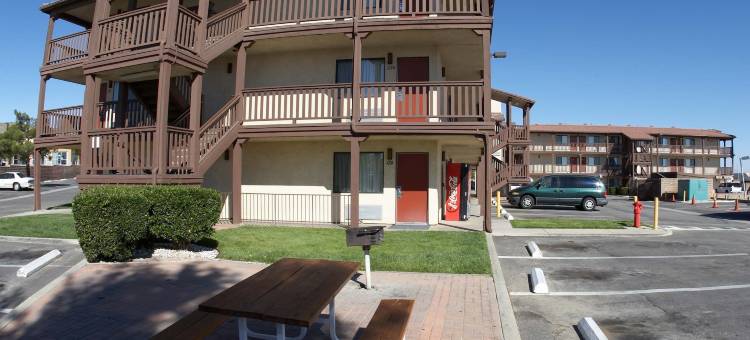 棕榈套房旅店(Palms Inn & Suites)图片