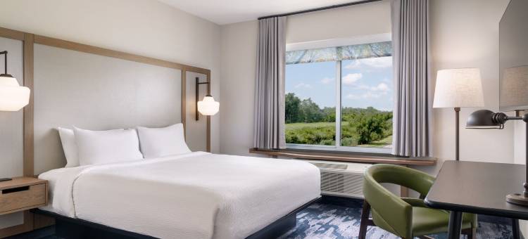 克利夫兰蒂德曼路万枫套房酒店(Fairfield Inn & Suites Cleveland Tiedeman Road)图片