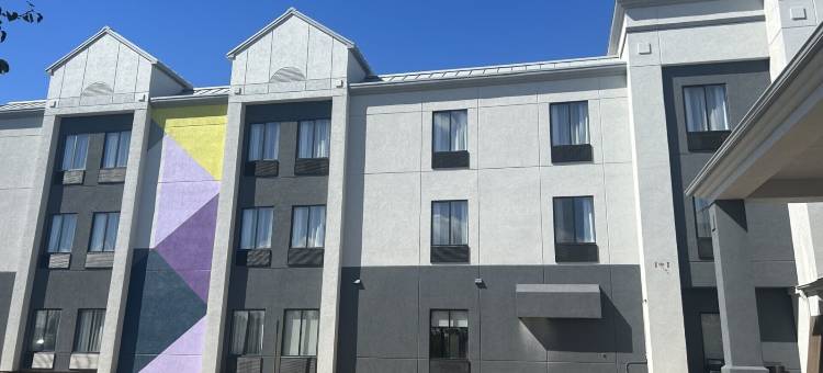 Spark by Hilton 兰辛(Spark by Hilton Lansing)图片