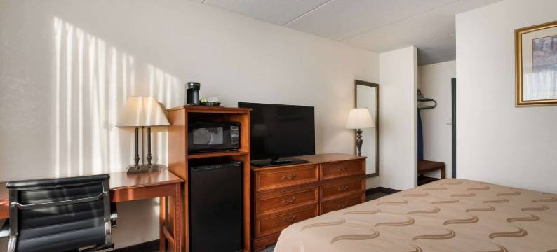 乔利特品质酒店(Quality Inn Joliet)图片