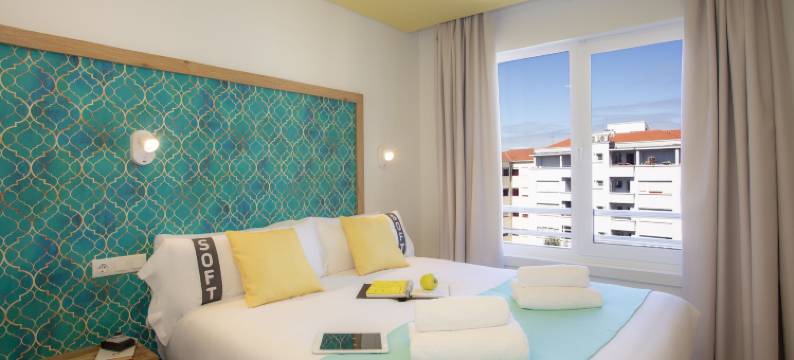 瓦尔里斯休闲酒店(Casual Raízes Porto)图片