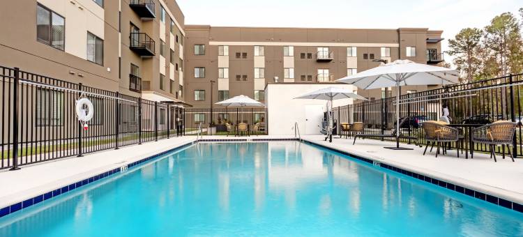 温德姆亨茨维尔长住水步酒店(WaterWalk Extended Stay Huntsville)图片