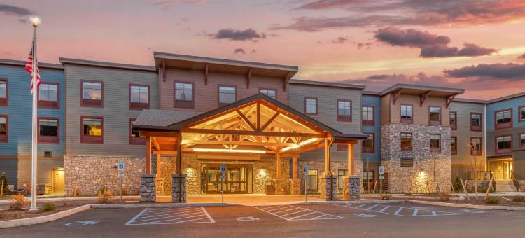 坎布里亚酒店-普莱西德湖湖畔度假村(Cambria Hotel Lake Placid - Lakeside Resort)图片