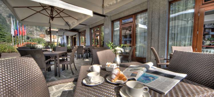 克莱斯特艾特杜克酒店(Cresta Et Duc Hotel)图片