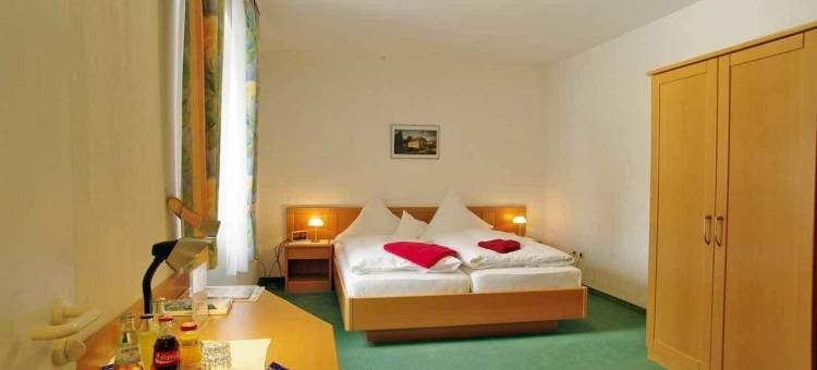 劳勃里博德斯格大地勇气酒店(Land-Gut-Hotel Räuber Lippoldskrug)图片