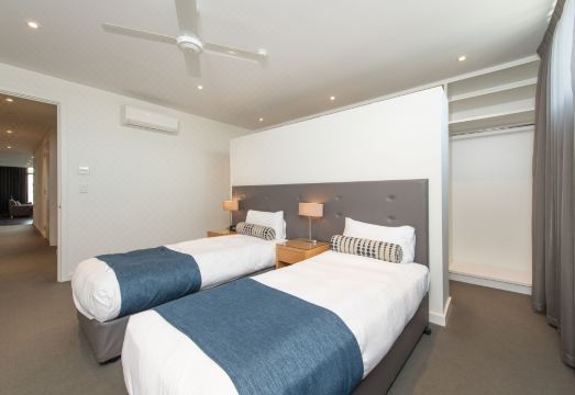 Mawson Lakes Hotel Hotel Overview