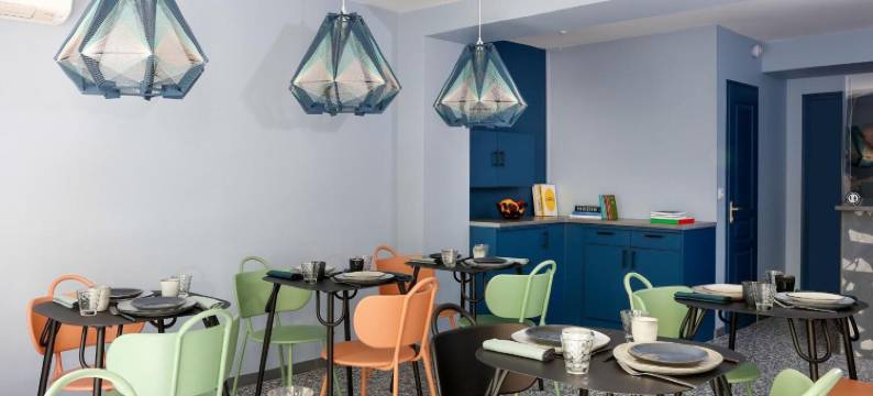 城市里的一家酒店(Un Hôtel En Ville)图片