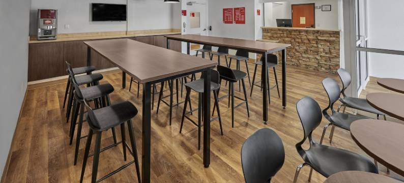 蒙特雷机场长住套房酒店(Extended Suites Monterrey Aeropuerto)图片