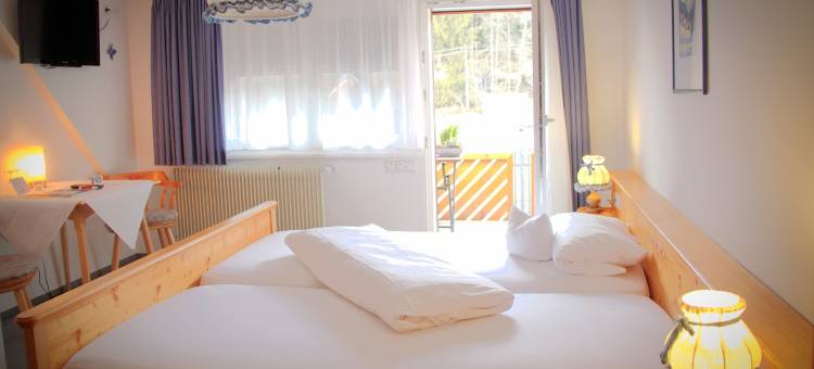 阿德勒福伦比尔旅馆(Gasthaus Adler Fohrenbühl)图片