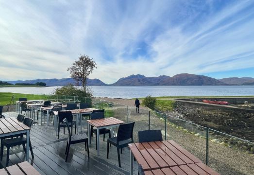 Holly Tree Hotel, Swimming Pool & Hot Tub Hotel Overview