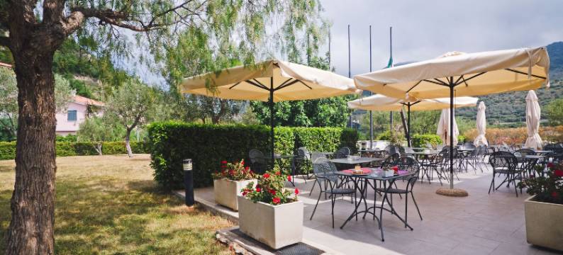 卡斯泰拉罗高尔夫度假酒店(Castellaro Golf Resort)图片