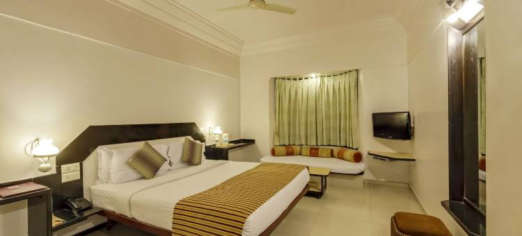 韦利沙里行政酒店(Hotel Vrishali Executive)图片