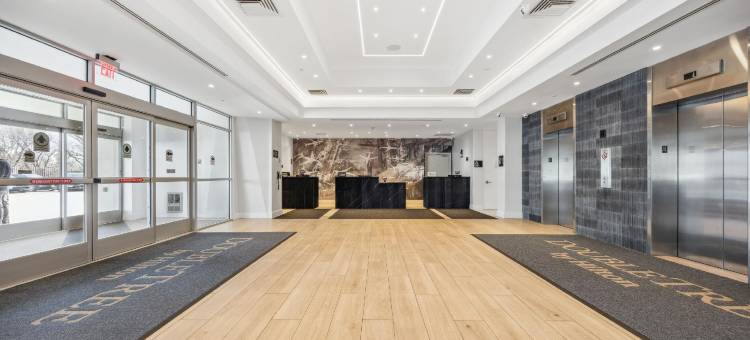 纽约肯尼迪机场希尔顿逸林酒店(DoubleTree by Hilton New York JFK Airport)图片