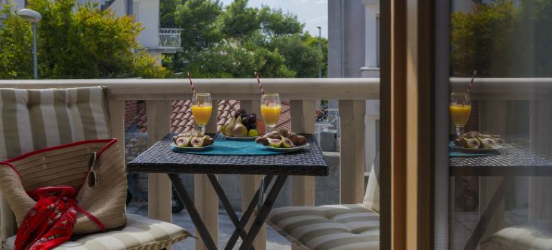 希纳公寓酒店(Cina Apartments)图片