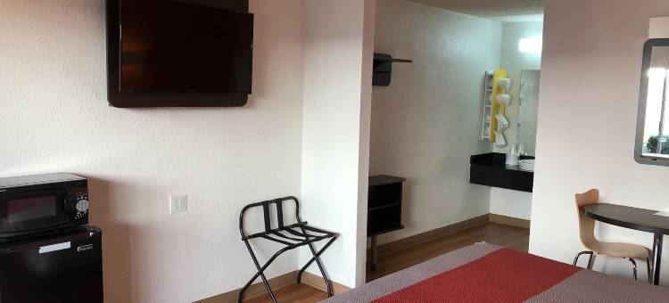 佐治亚布伦瑞克 6 号汽车旅馆(Motel 6 Brunswick, GA)图片