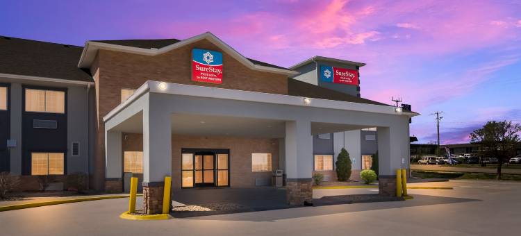 托皮卡贝斯特韦斯特SureStay Plus酒店(Best Western Topeka Inn  Suites)图片