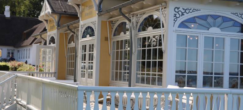 巴勒布罗渡口旅馆(Ballebro Færgekro)图片