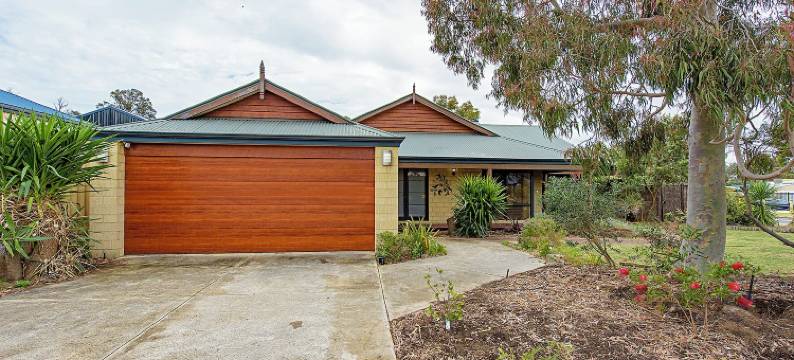 天蓝色度假屋(Sky Blue Retreat Serene Family Getaway)图片