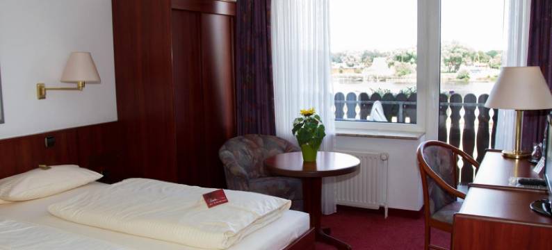 希布里克伽尼酒店(Hotel Seeblick Garni)图片