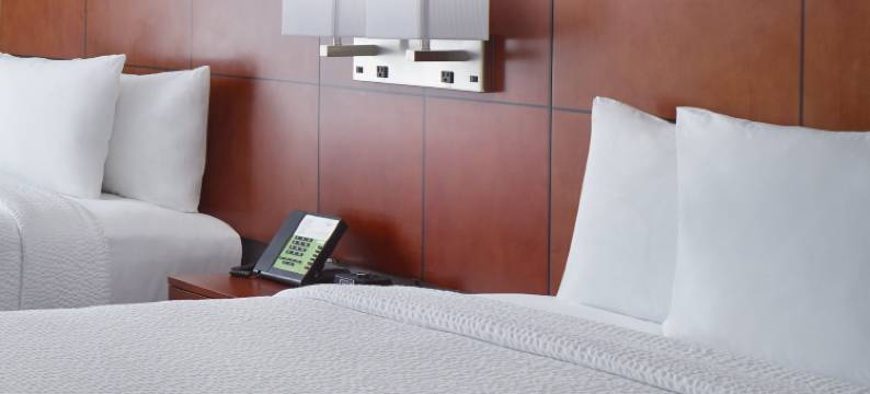 亚特兰大迪凯特市中心/埃默里万怡酒店(Courtyard Atlanta Decatur Downtown/Emory)图片