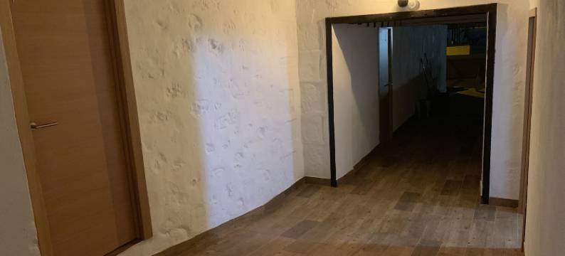 瓦尔提锡亚屋游泳池及机场酒店(Valtisya Pool and Airport)图片