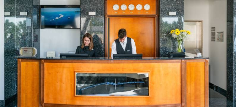 摩尔酒店(Hotel More)图片