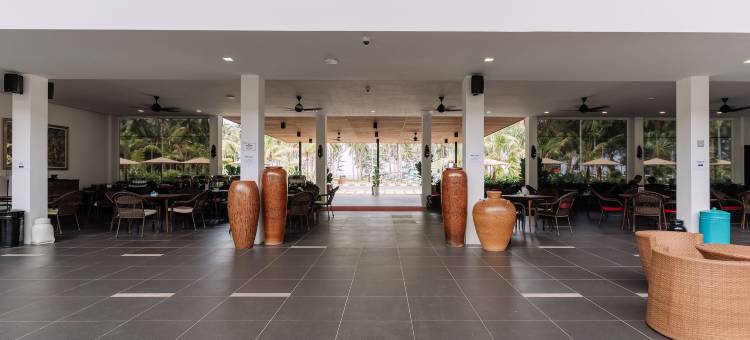 罗克西-塞马坦别墅和联排别墅(Roxy Sematan Villa & Townhouse)图片