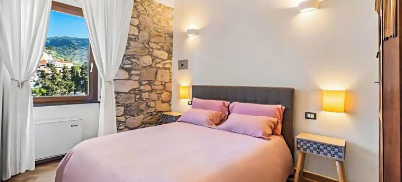 博萨之眼之家 1873(Bosa Eye House 1873)图片