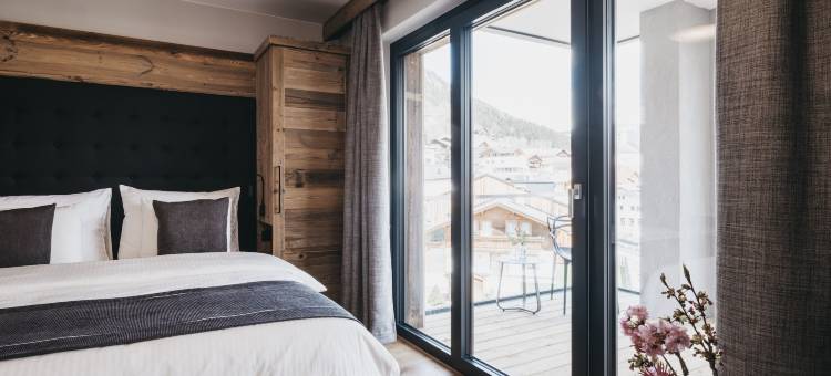 VAYA 拉迪斯(VAYA Ladis)图片