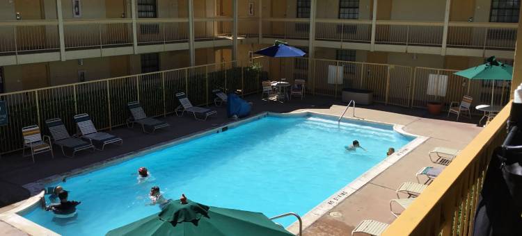 丹佛奥罗拉品质酒店(Quality Inn Aurora Denver)图片